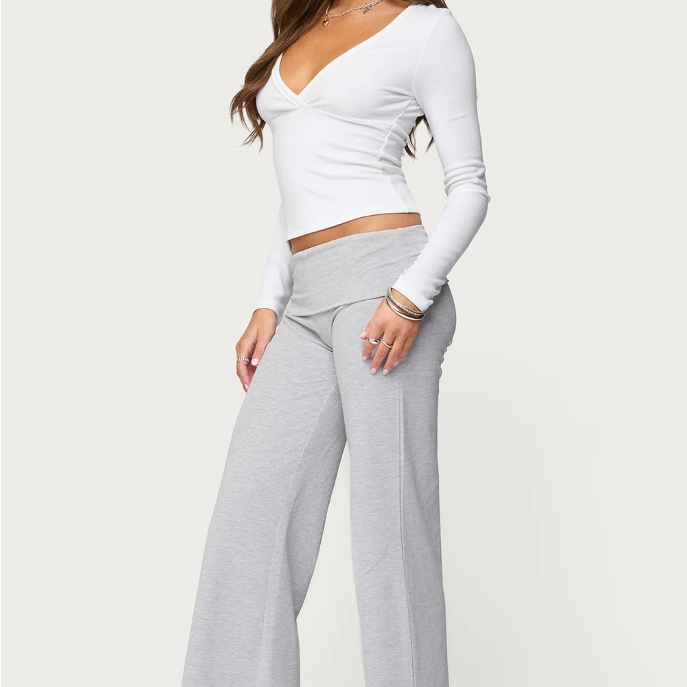Edikted Light Gray Wide Leg Yoga Pants